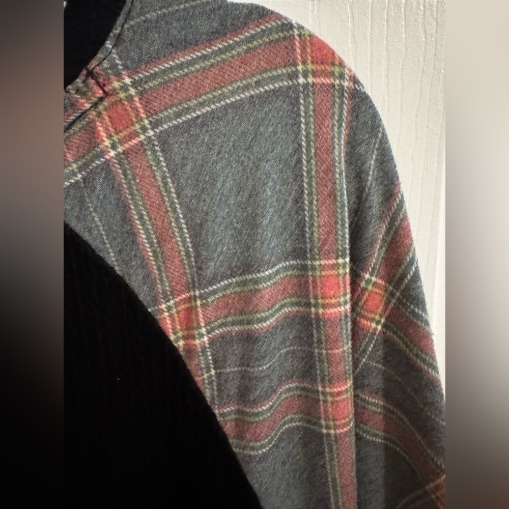 Cato Plus Knit Top Pink Green Plaid Long Sleeves Size 18/20W 2X - Picture 7 of 8